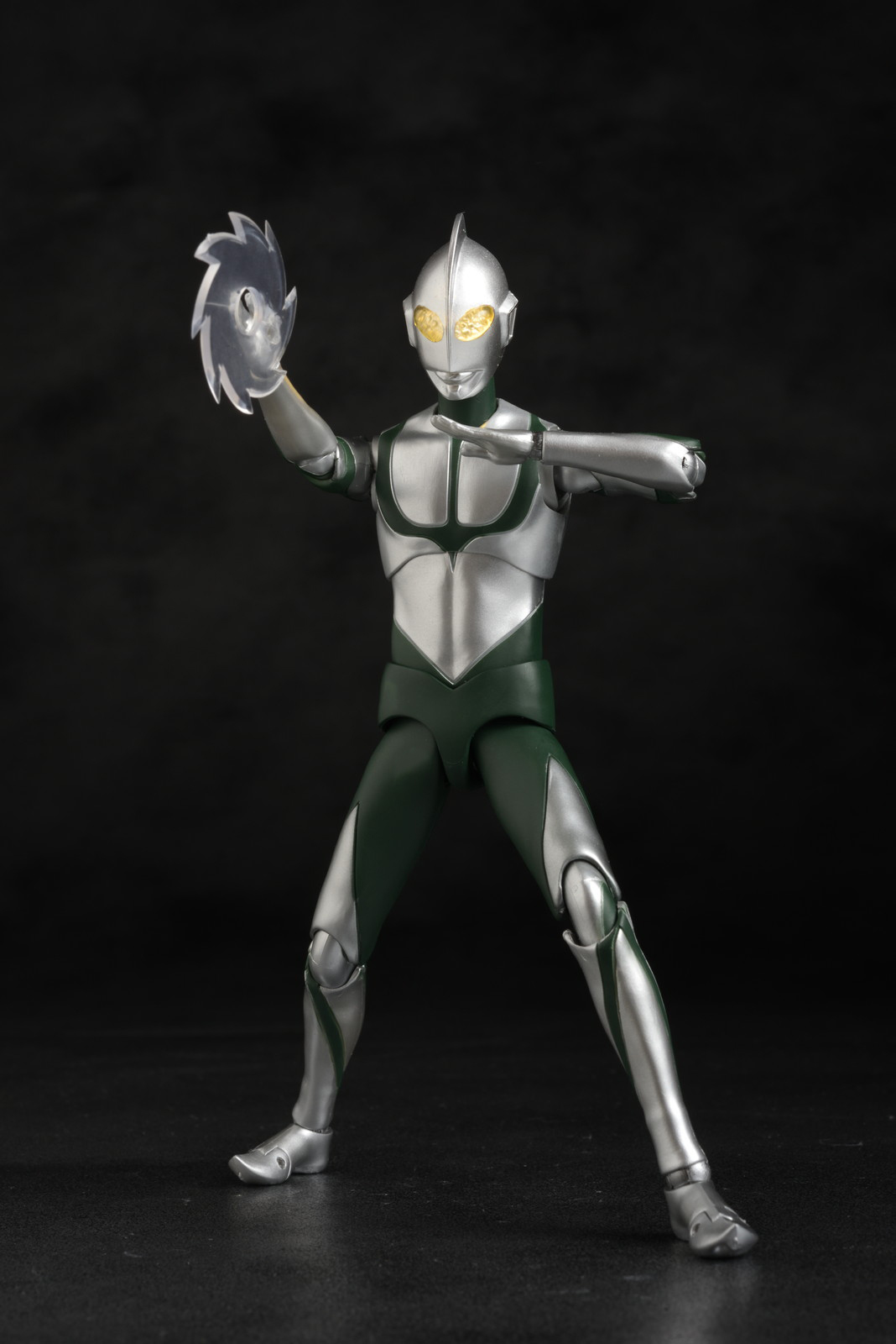 【EVOLUTION TOY『HAFウルトラマン～弱体化状態～』販売】