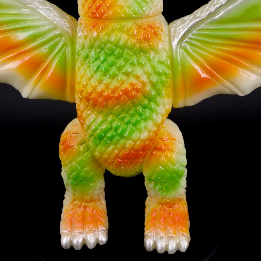 2月26日(木)11時より受注受付開始】【ブルマァク】キングギドラ(蓄光