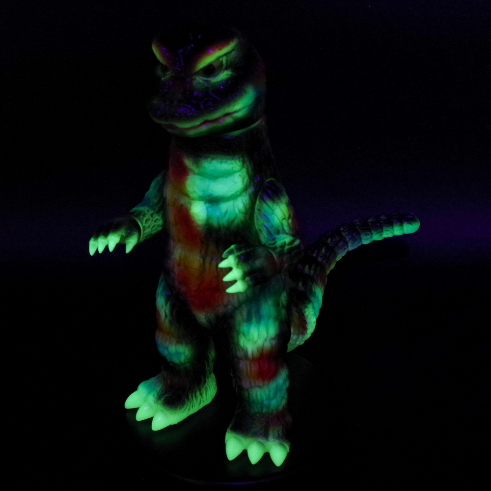 2月18日(水)18時より抽選開始】【PLEX】ゴジラ(1971)蓄光極彩色(桃次郎